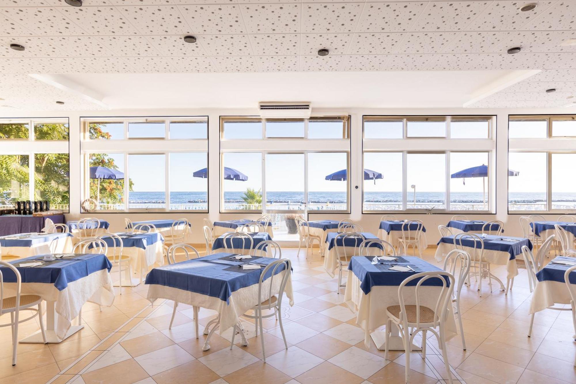 Hotel Caravelle Cattolica