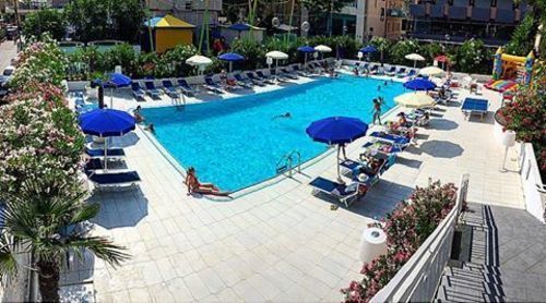 Caravelle 4*
